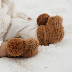 Garter Stitch Pom Pom Baby Booties