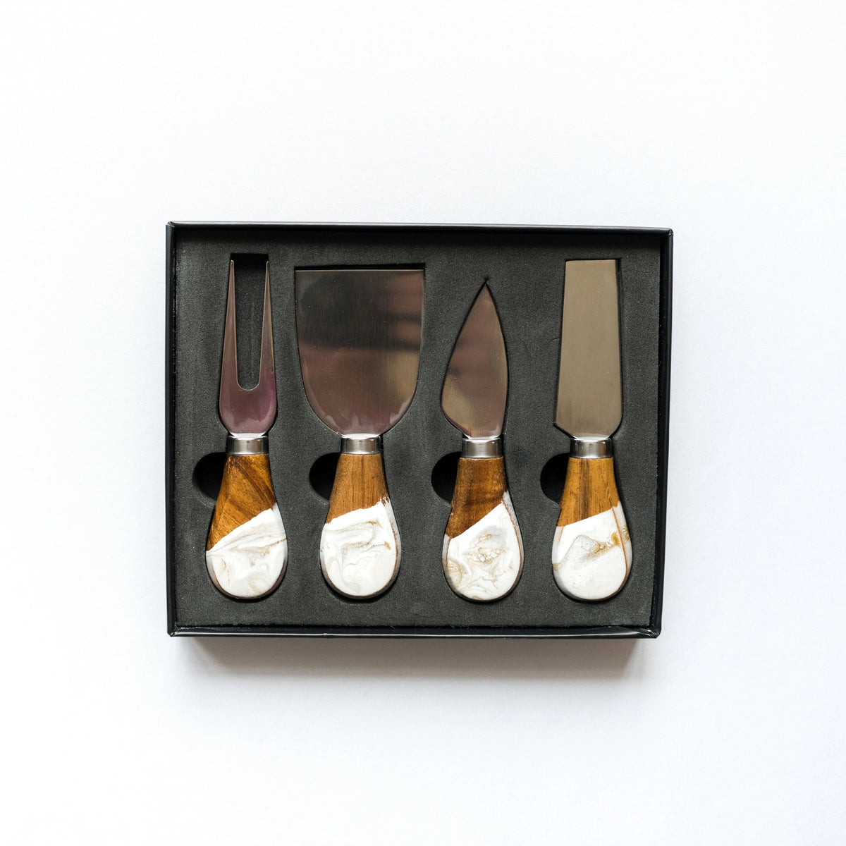 Gold Quartz Cheese Tool Set