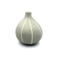 Omo Mini Porcelain Bud Vase