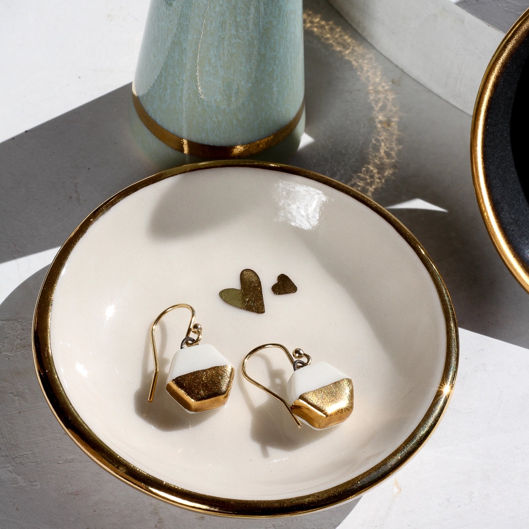 White Double Heart Ring Dish