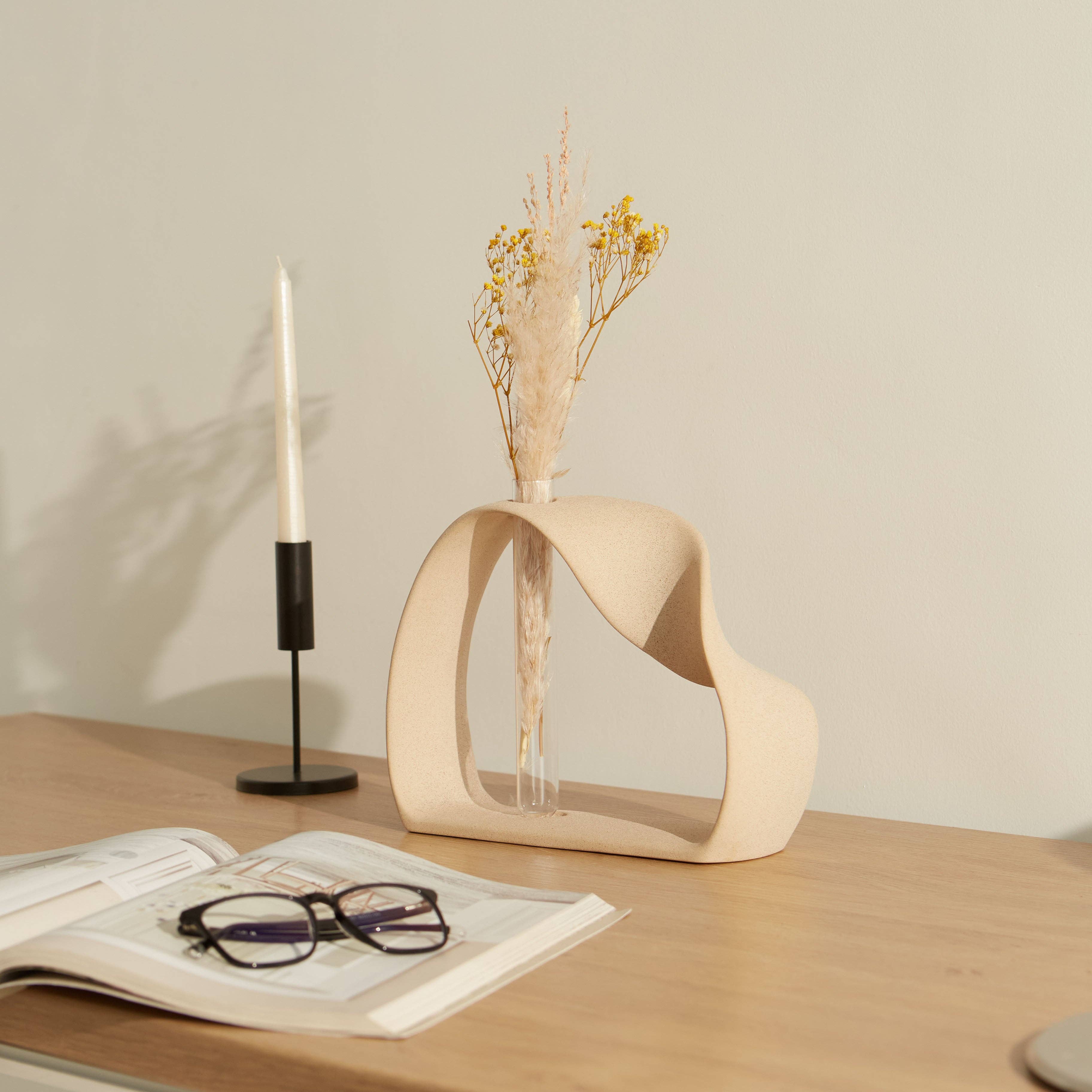 Ring Bud Vase