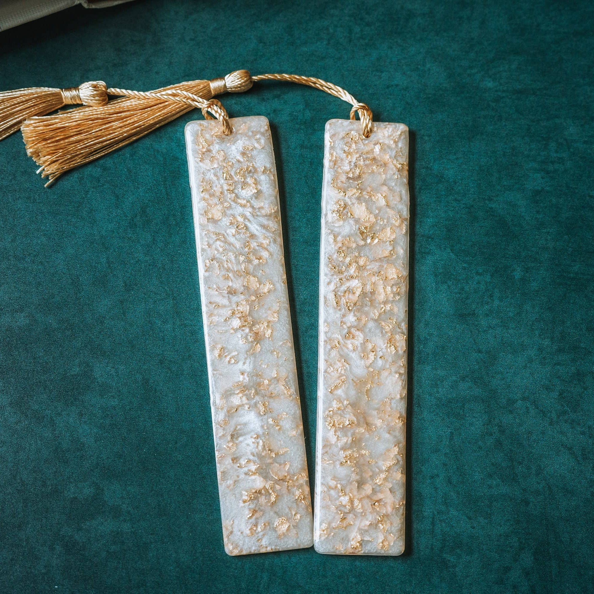 White & Gold Marble Bookmark